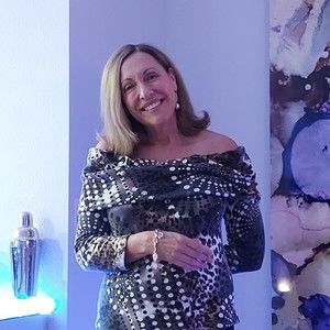 Meet your Posher, Sandra